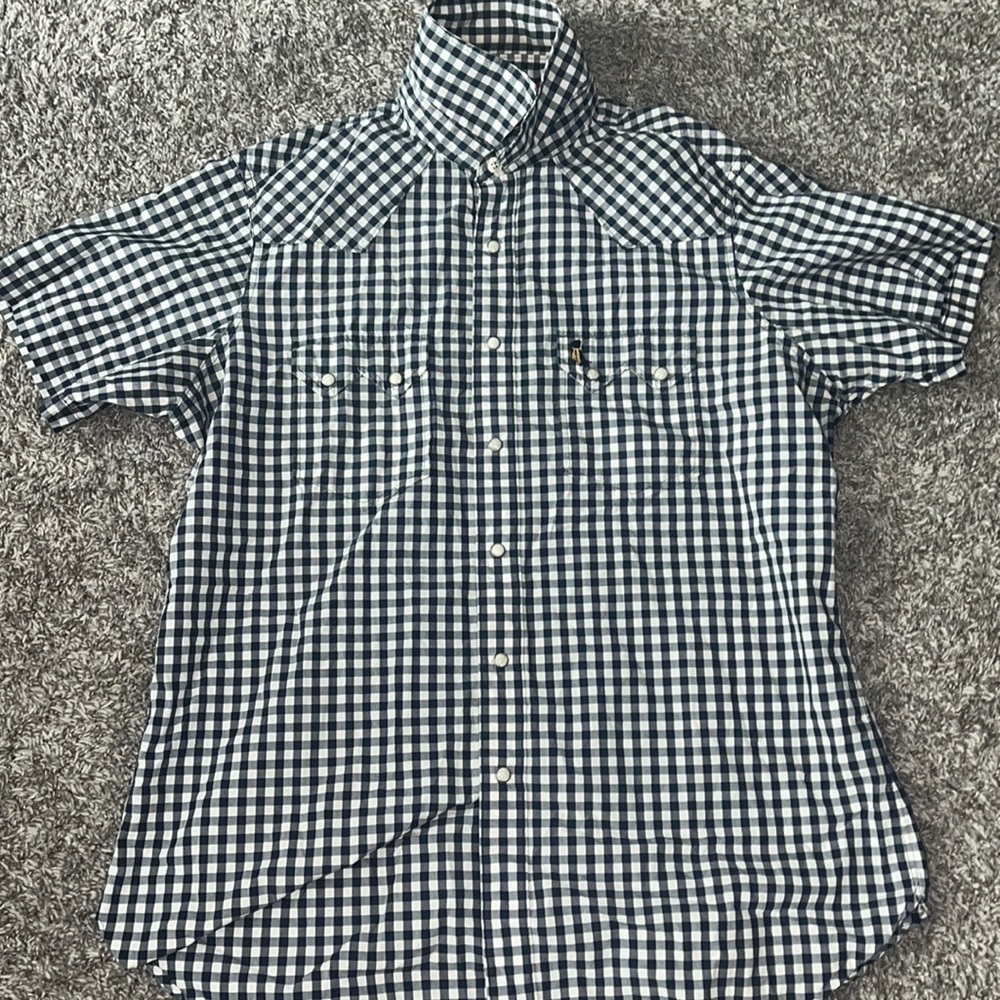 Casual short sleeve